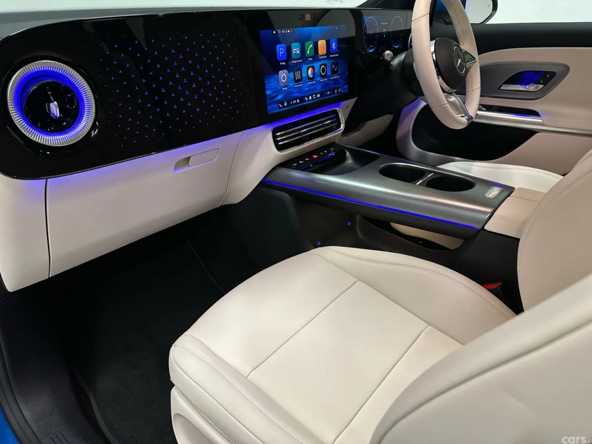 Mercedes-Benz GLB SUV, Electric, 2026, Blue