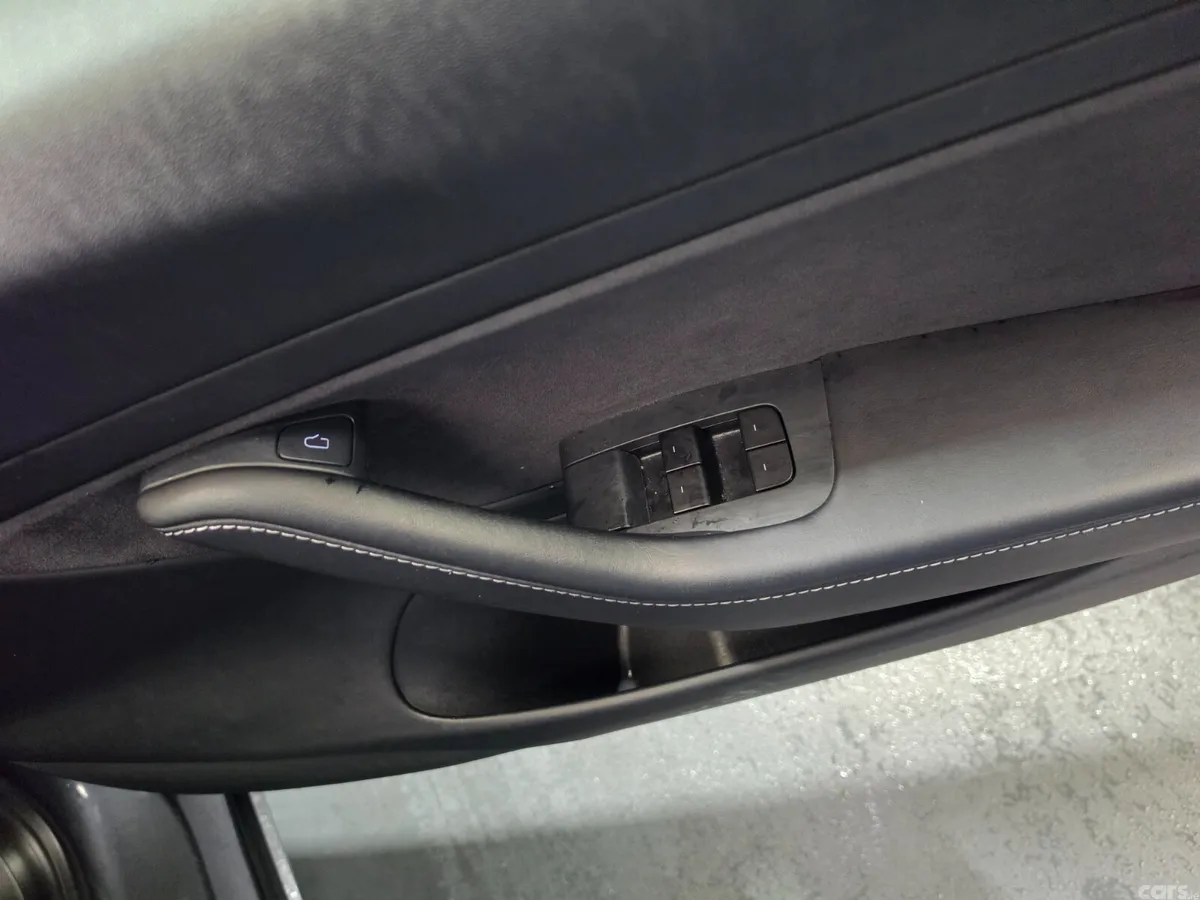 Tesla Model 3 Saloon, Electric, 2021, Grey