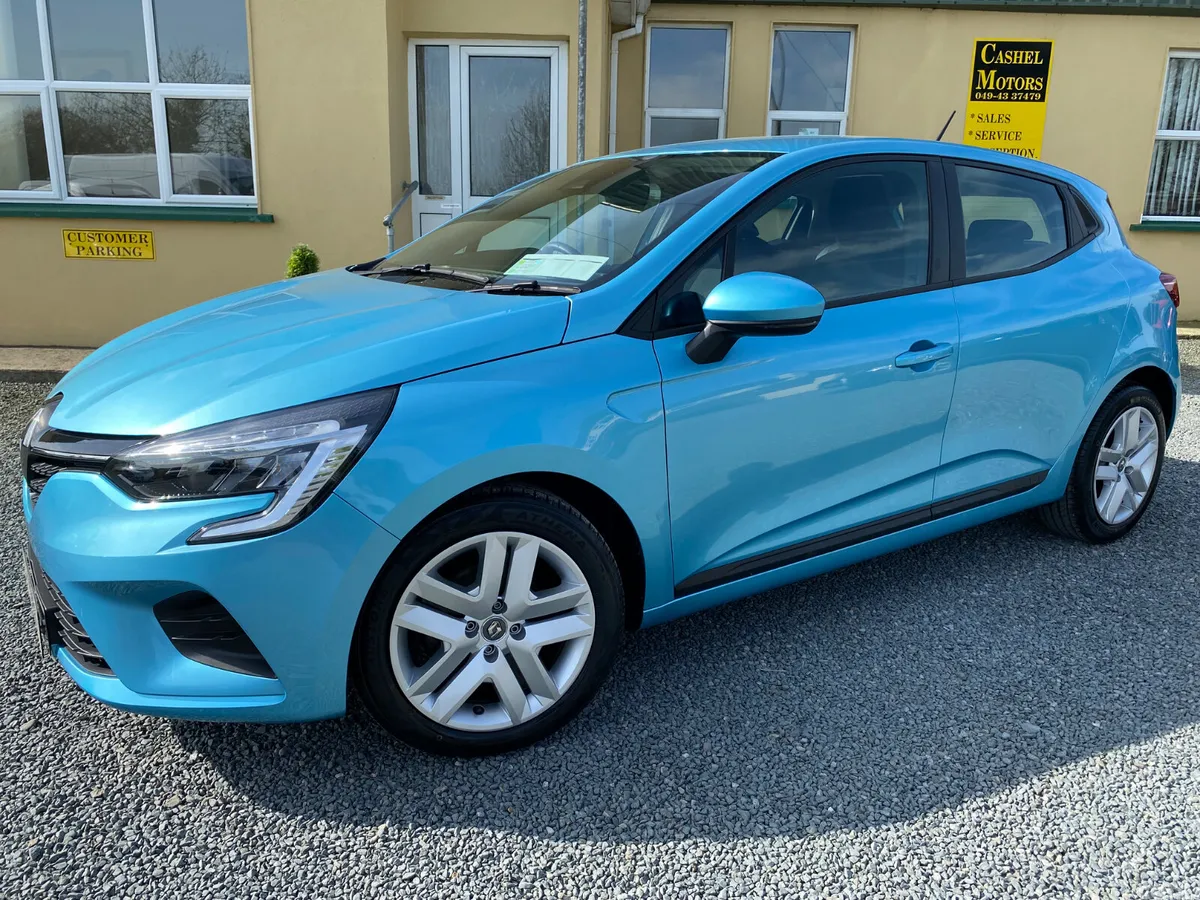 Renault Clio Hatchback, Petrol, 2022, Blue
