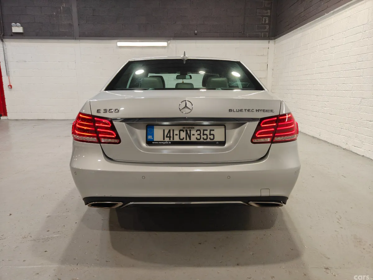 Mercedes-Benz E-Class Saloon, Diesel Hybrid, 2014, Silver