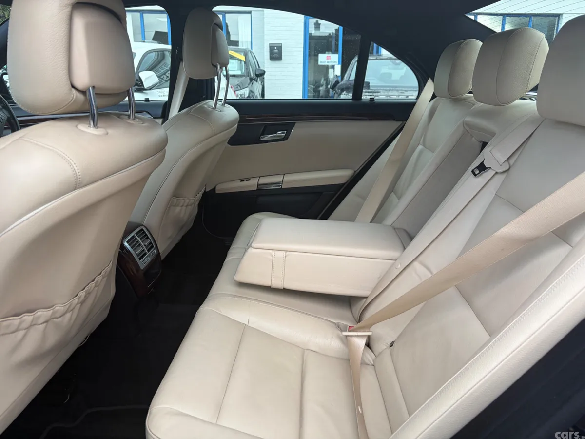 Mercedes-Benz S-Class Saloon, Diesel, 2012, Black