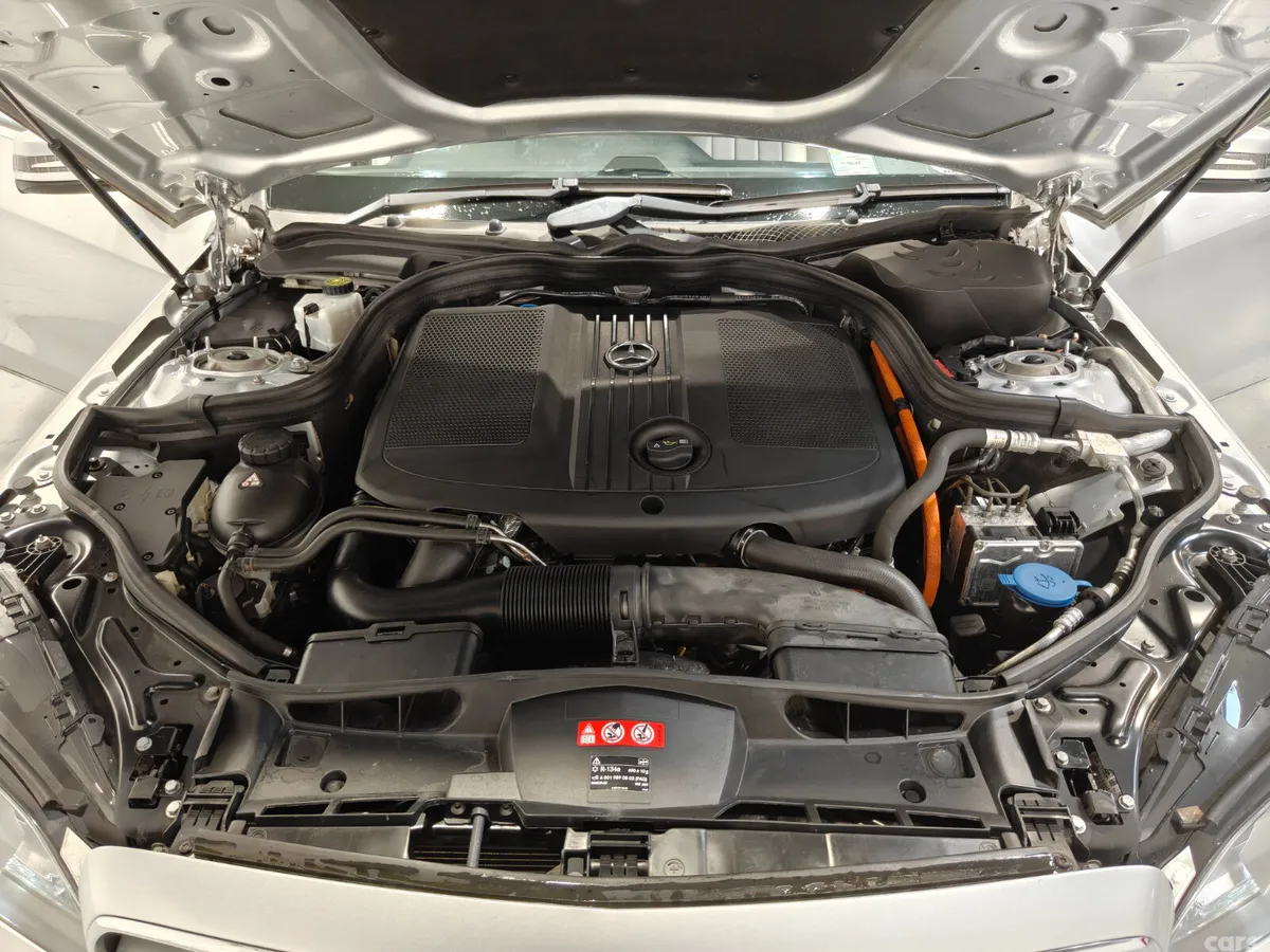 Mercedes-Benz E-Class Saloon, Diesel Hybrid, 2014, Silver