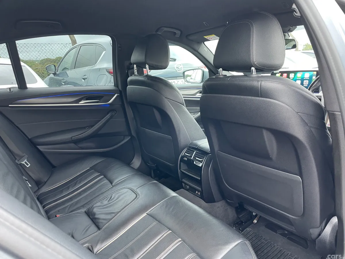BMW 5-Series Saloon, Diesel, 2021, Blue