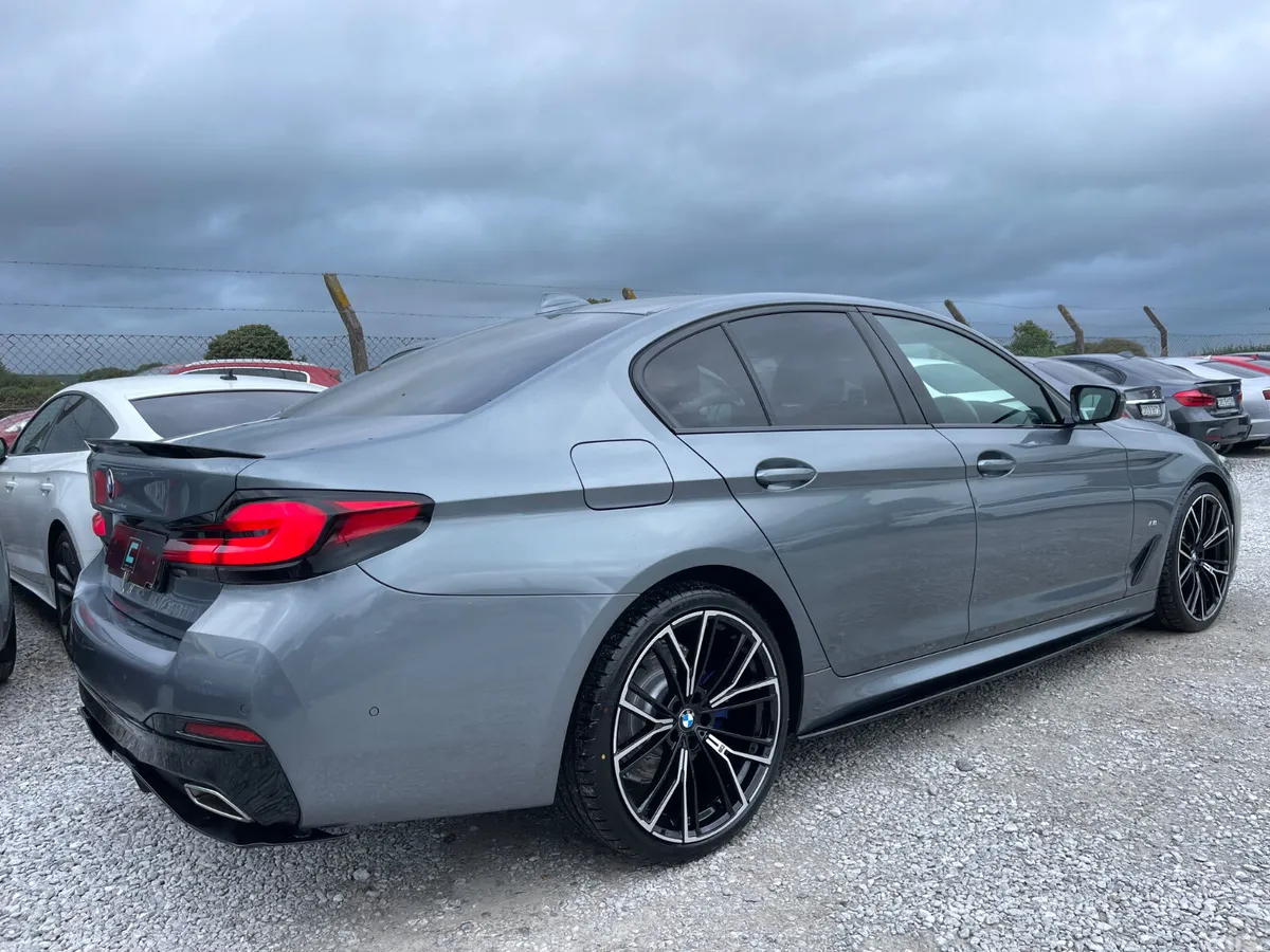 BMW 5-Series Saloon, Diesel, 2021, Blue