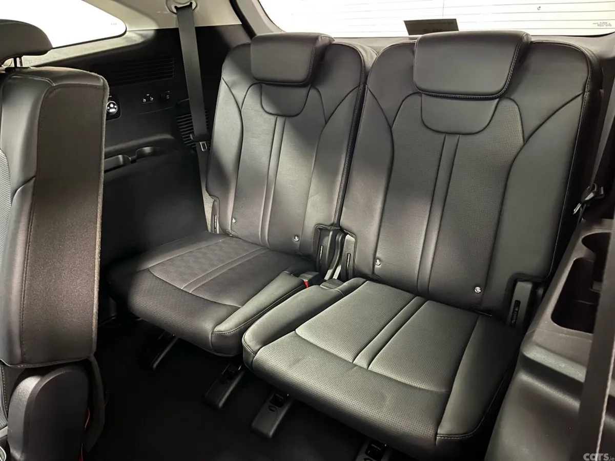 Kia Sorento SUV, Petrol Plug-in Hybrid, 2025, Blue