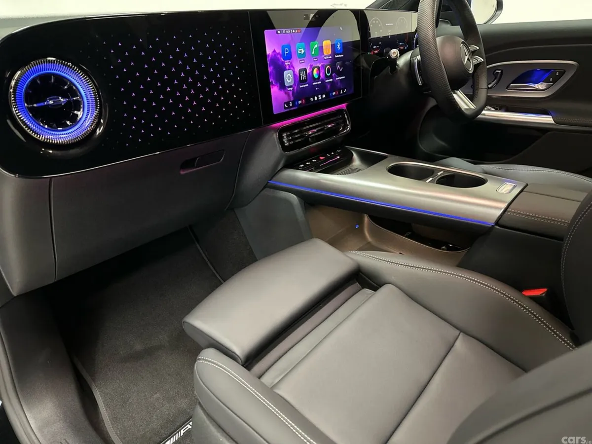Mercedes-Benz GLB SUV, Petrol Hybrid, 2026, Black
