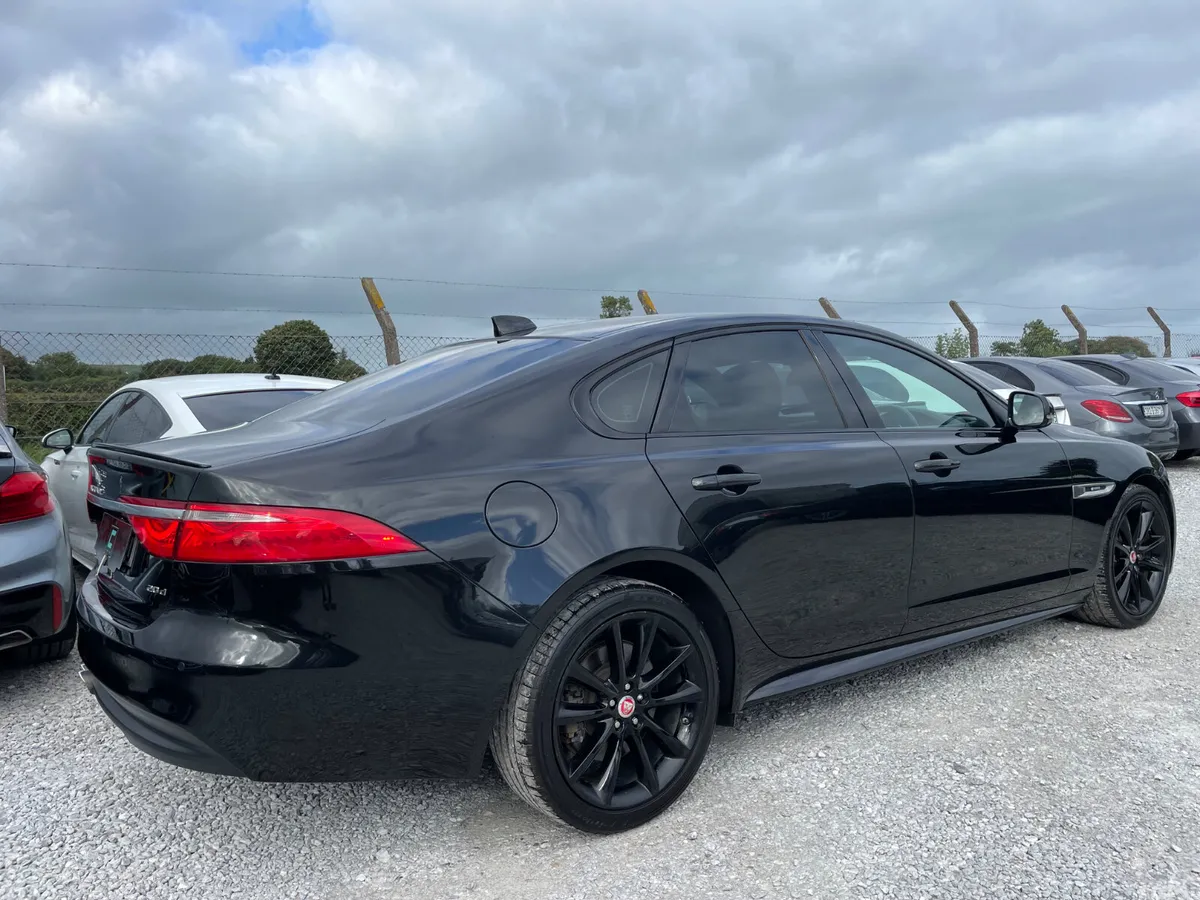 Jaguar XF Saloon, Diesel, 2017, Black