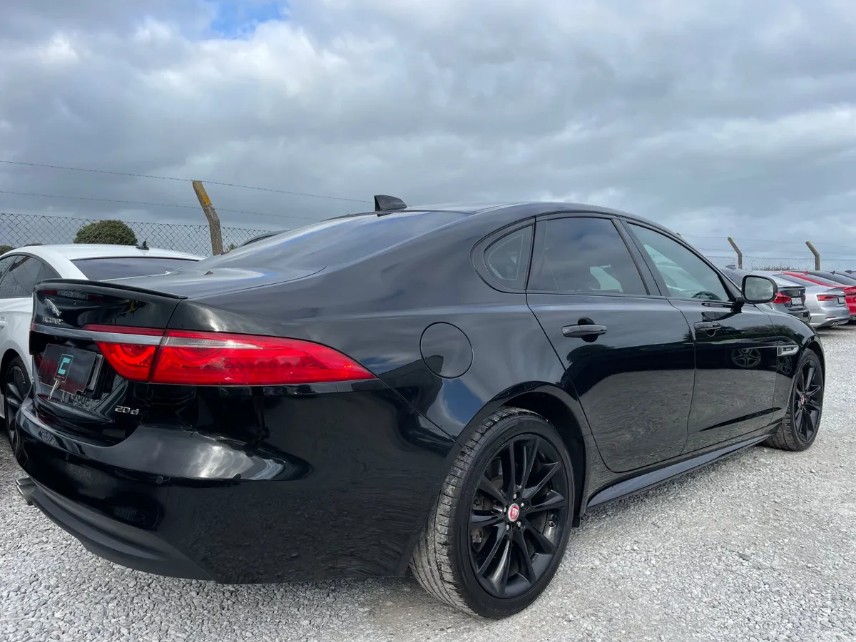 Jaguar XF Saloon, Diesel, 2017, Black