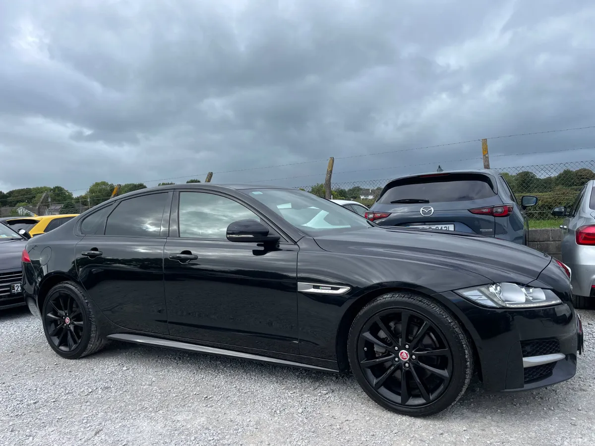 Jaguar XF Saloon, Diesel, 2017, Black