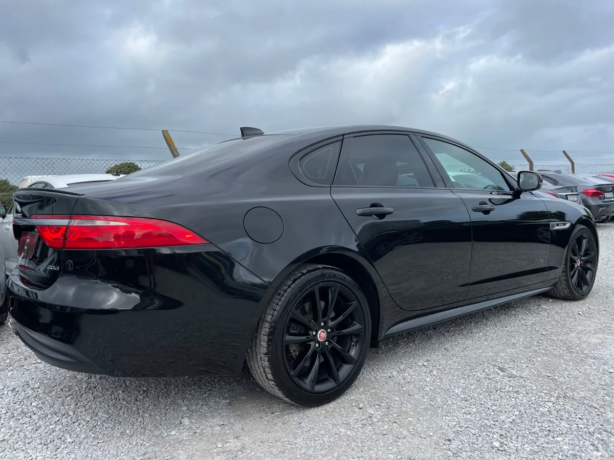Jaguar XF Saloon, Diesel, 2017, Black