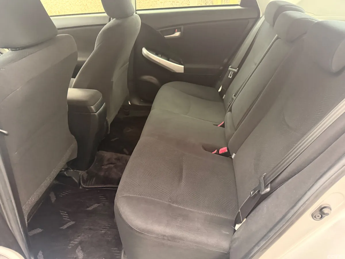 Toyota Prius Hatchback, Petrol Hybrid, 2015, Silver