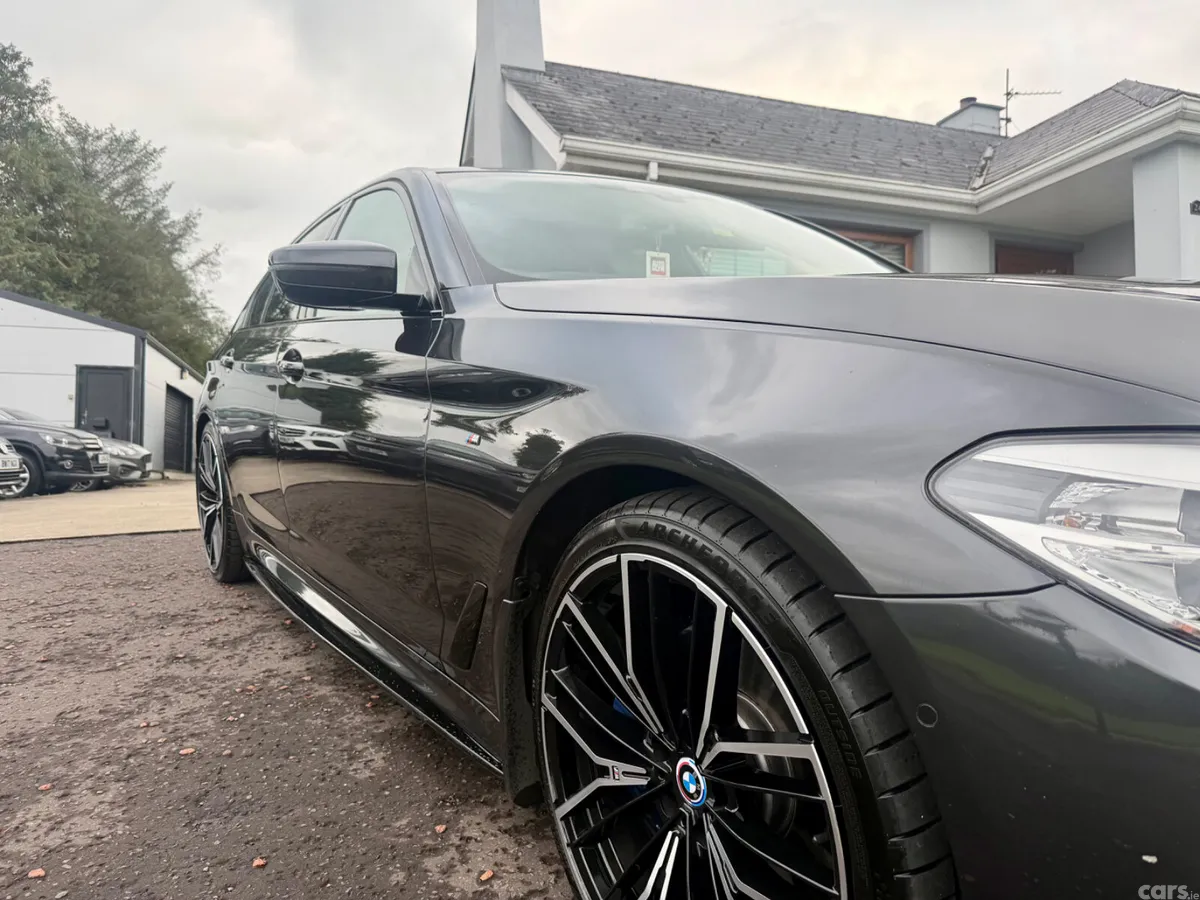 BMW 5-Series Saloon, Diesel, 2018, Grey