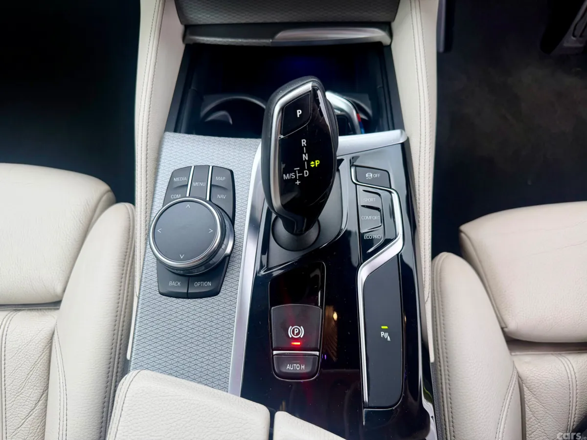 BMW 5-Series Saloon, Diesel, 2018, Grey