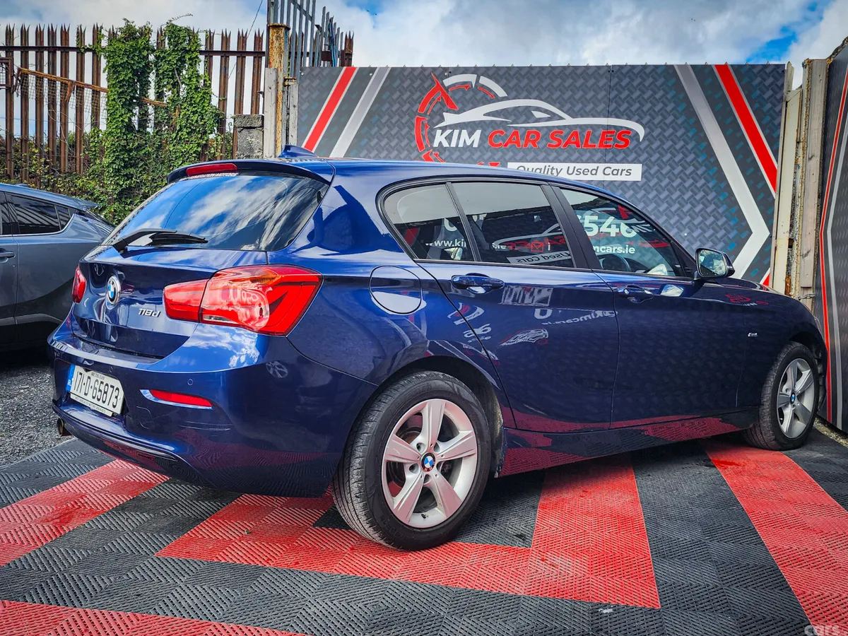 BMW 1-Series Hatchback, Diesel, 2017, Blue