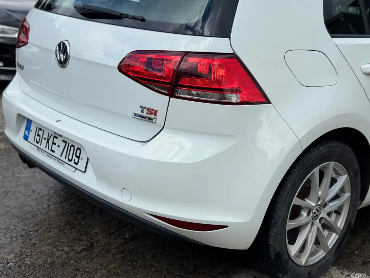 Volkswagen Golf Hatchback, Petrol, 2015, White
