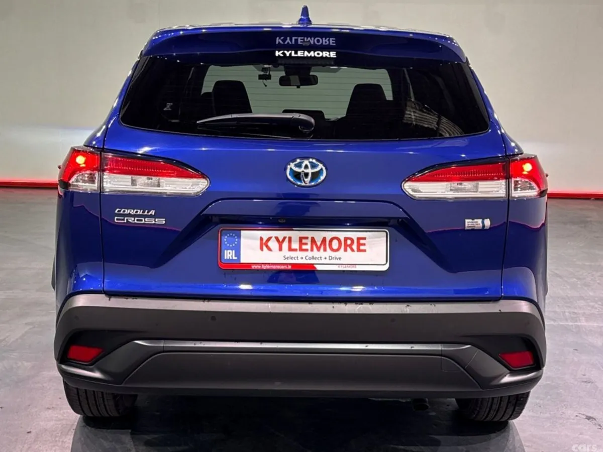 Toyota Corolla Cross SUV, Petrol Hybrid, 2023, Blue