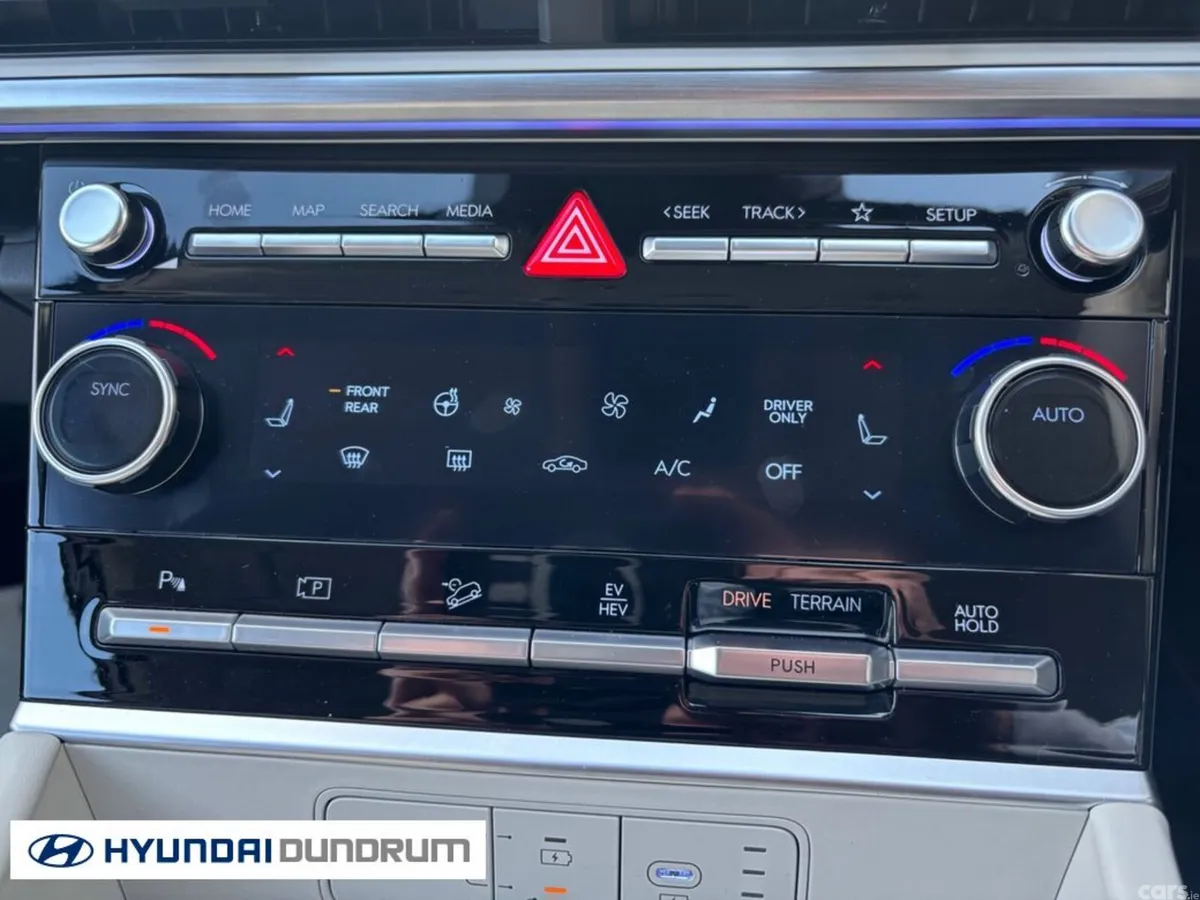 Hyundai Santa Fe Estate, Petrol Hybrid, 2025, Grey