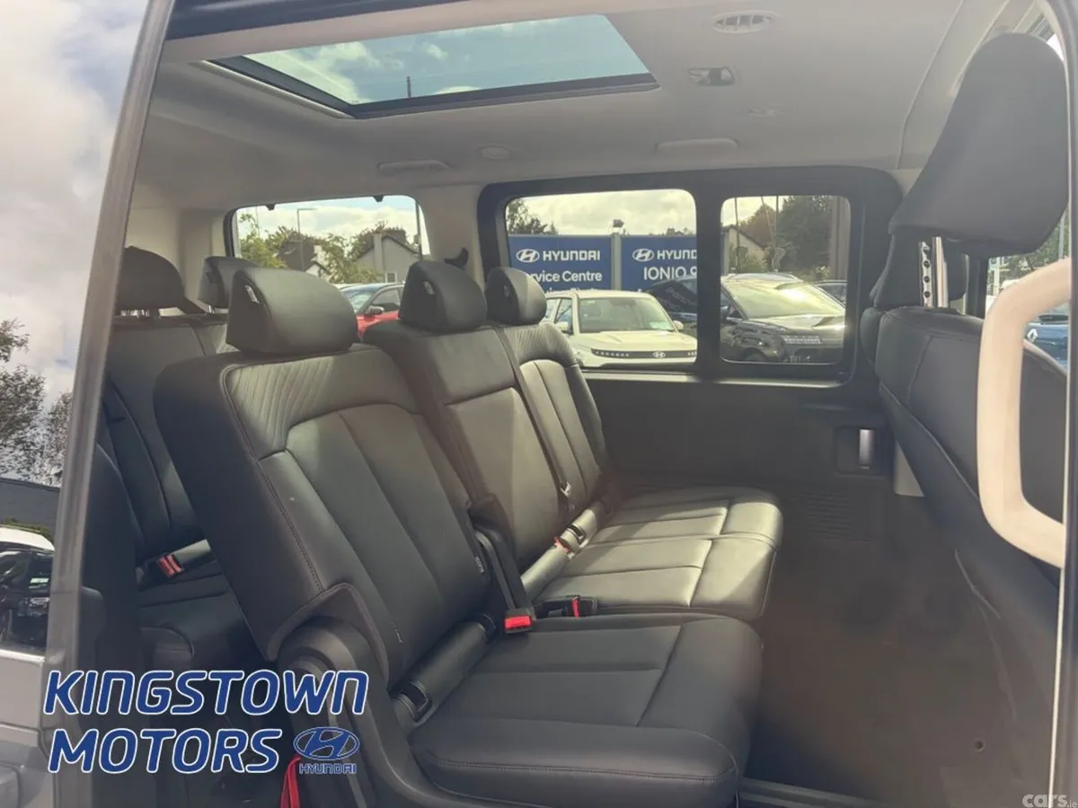 Hyundai Staria Minibus, Electric, 2027, Grey