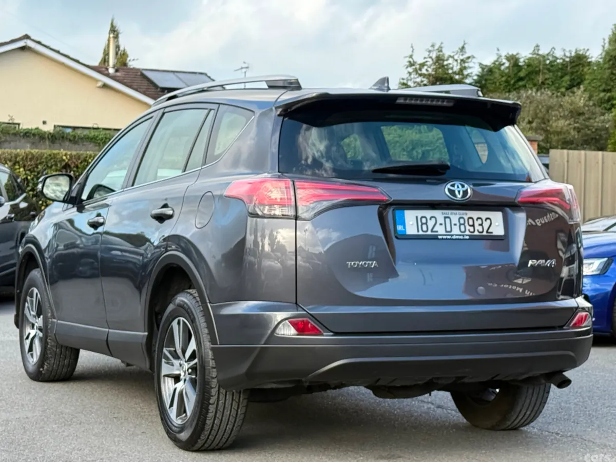 Toyota RAV4 MPV, Diesel, 2018, Grey
