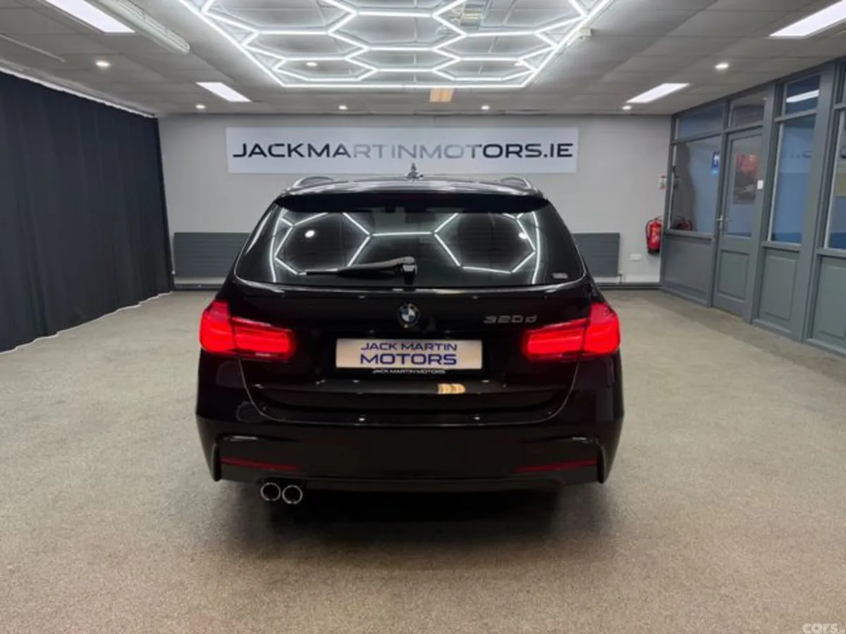 BMW 3-Series Estate, Diesel, 2017, Black