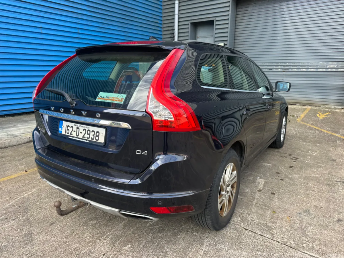 Volvo XC60 SUV, Diesel, 2016, Blue