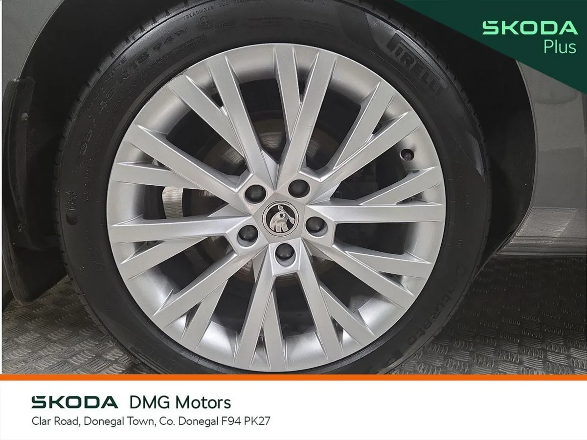 Skoda Superb Saloon, Diesel, 2023, Grey