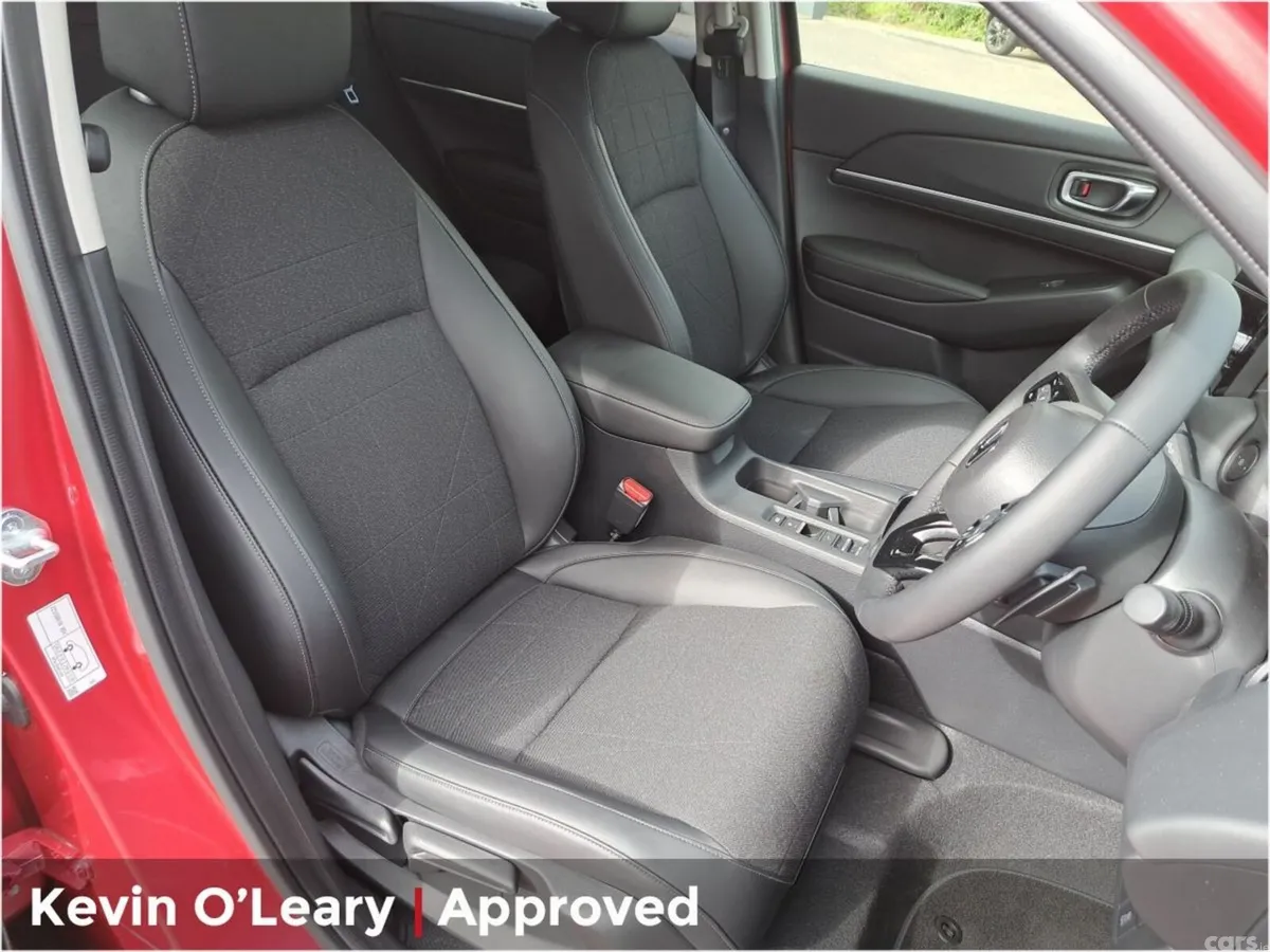 Honda HR-V SUV, Petrol Hybrid, 2026, Red