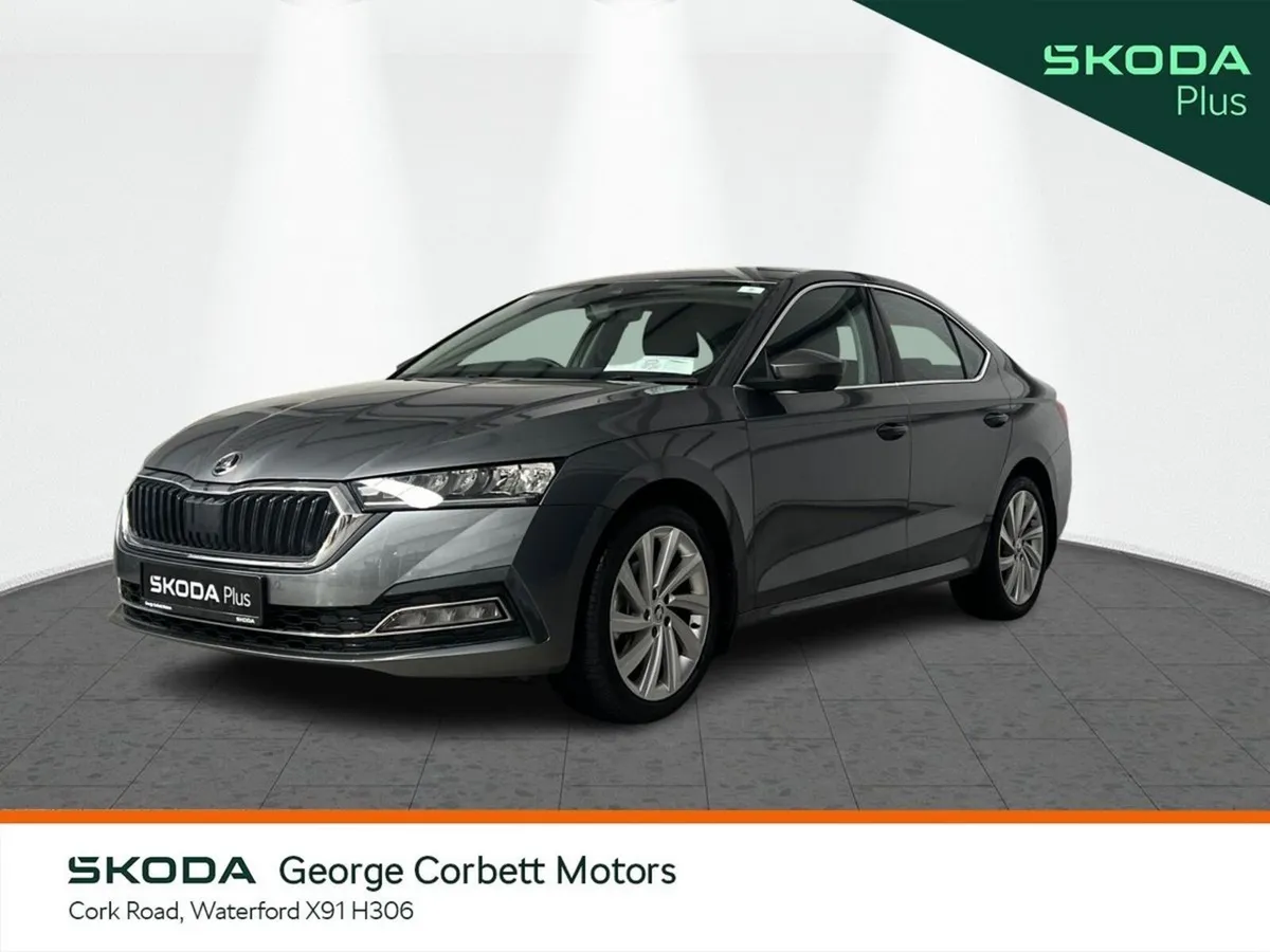 Skoda Octavia Saloon, Petrol, 2023, Grey