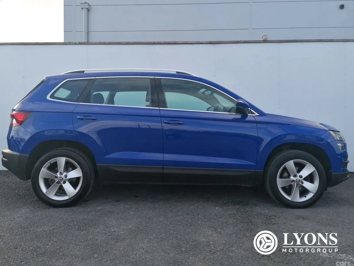 Skoda Karoq Estate, Diesel, 2021, Blue