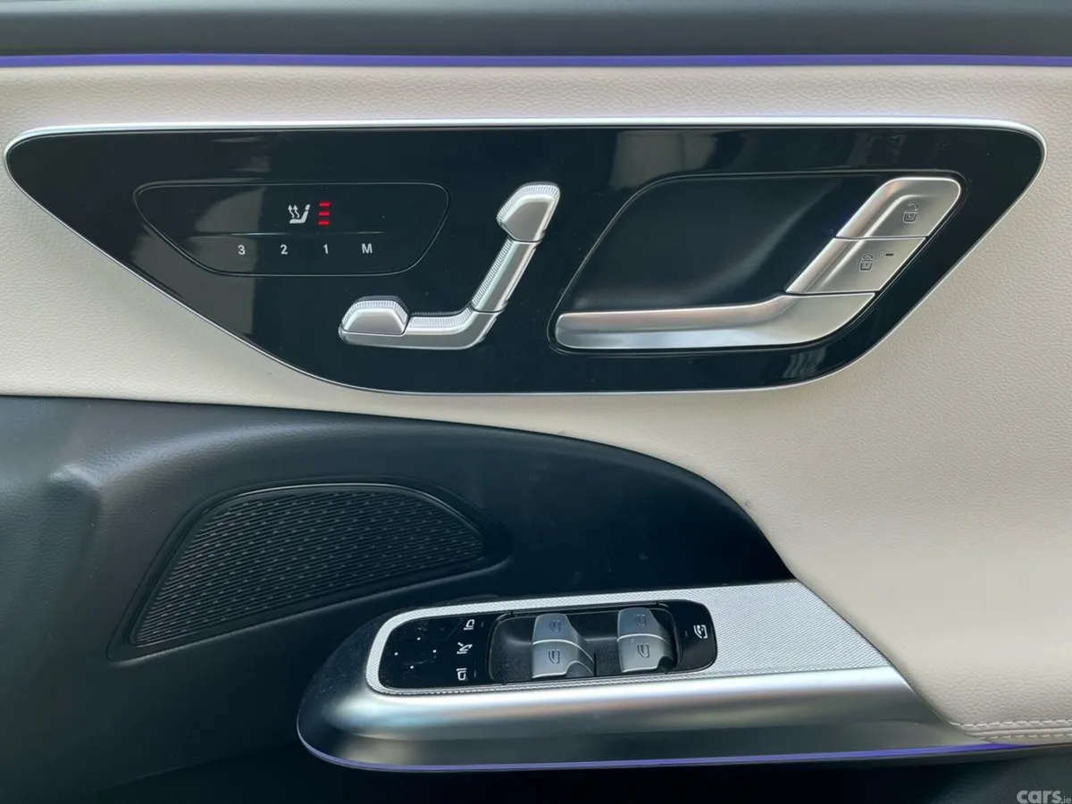 Mercedes-Benz E-Class Saloon, Diesel Plug-in Hybrid, 2026, Black