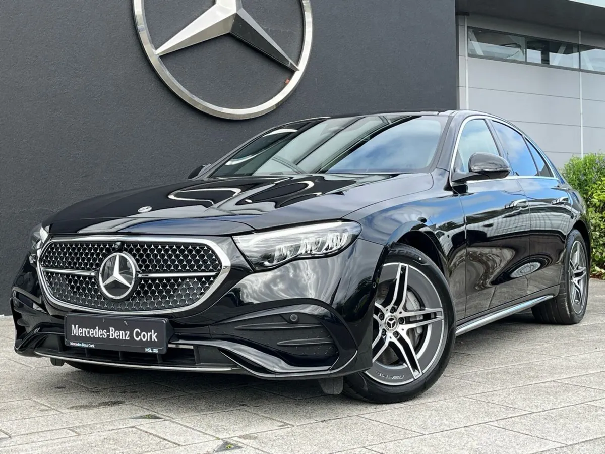 Mercedes-Benz E-Class Saloon, Diesel Plug-in Hybrid, 2026, Black