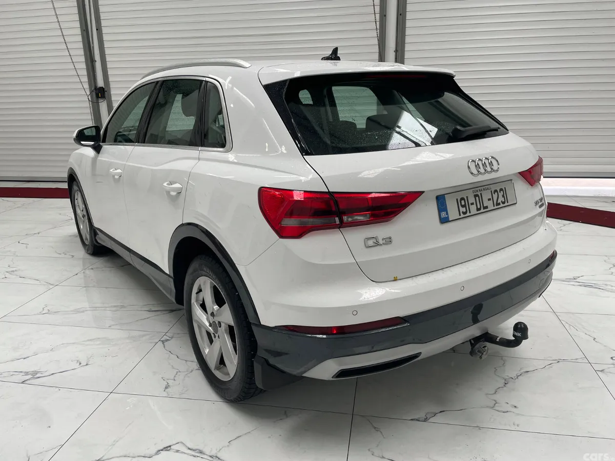 Audi Q3 Hatchback, Diesel, 2019, White