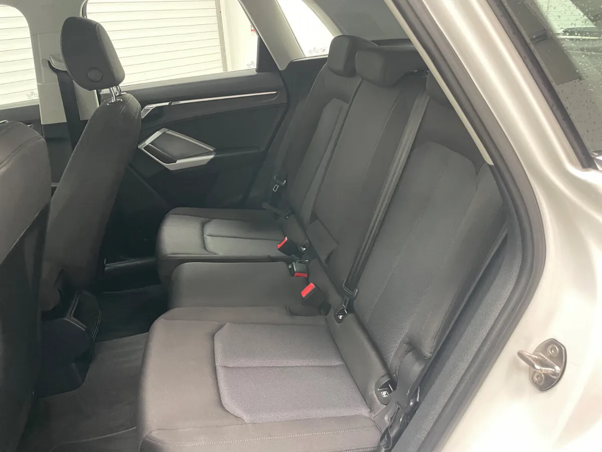 Audi Q3 Hatchback, Diesel, 2019, White