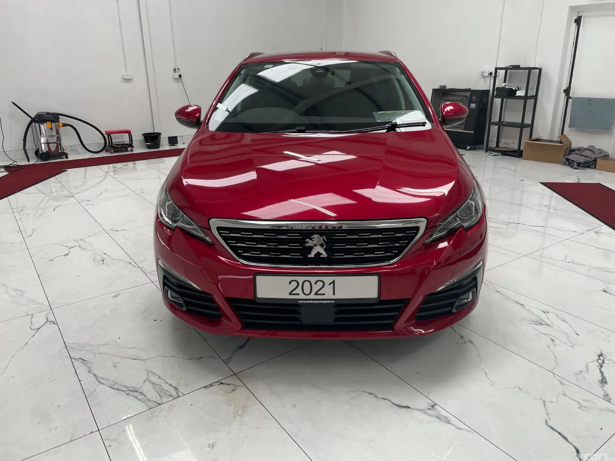 Peugeot 308 Estate, Diesel, 2021, Red