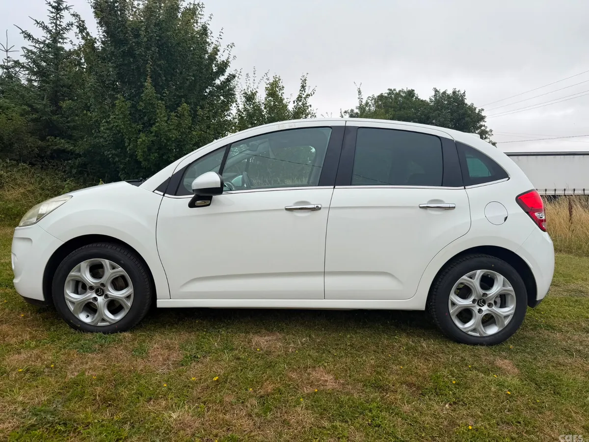 Citroen C3 Hatchback, Petrol, 2013, White
