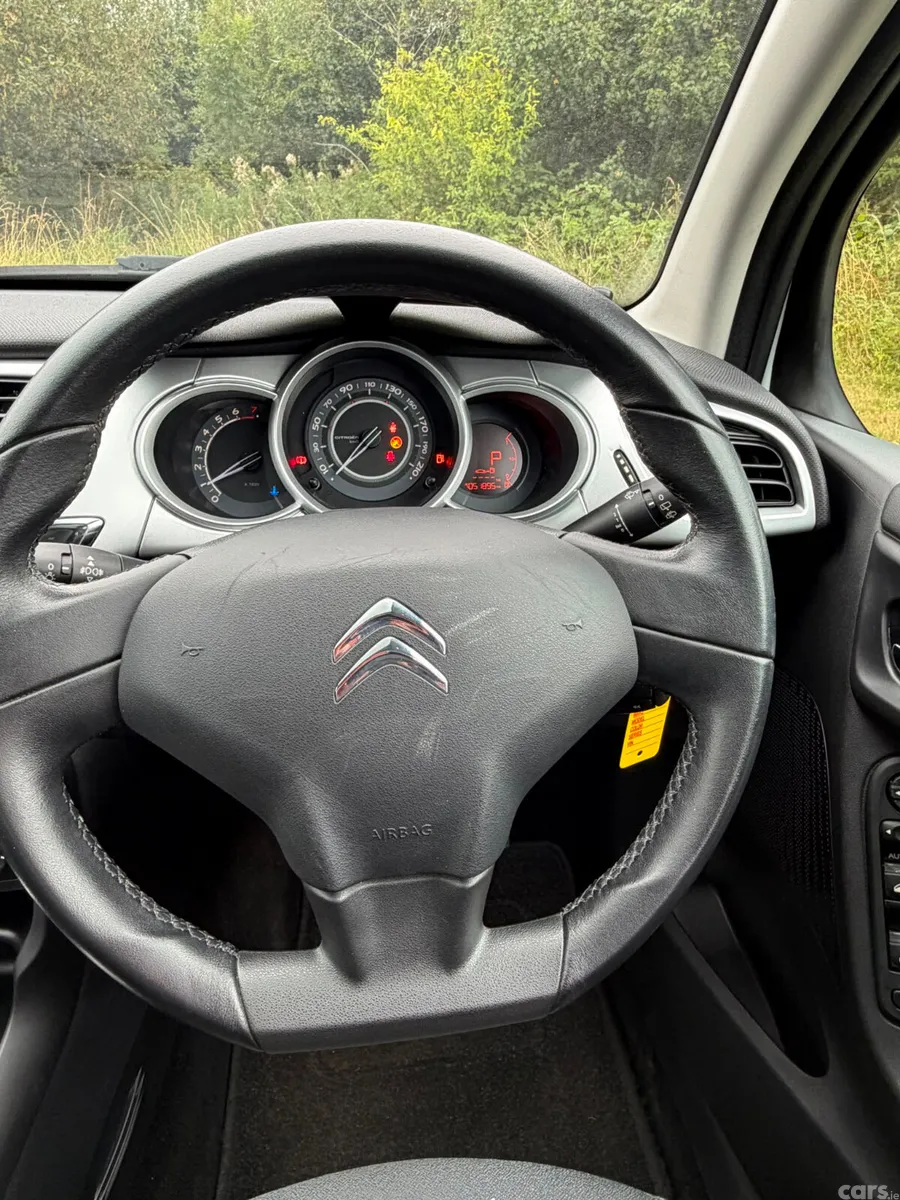Citroen C3 Hatchback, Petrol, 2013, White