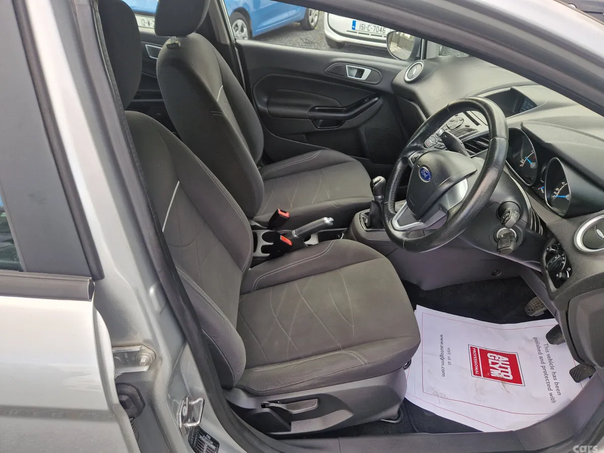 Ford Fiesta Hatchback, Petrol, 2017, Grey