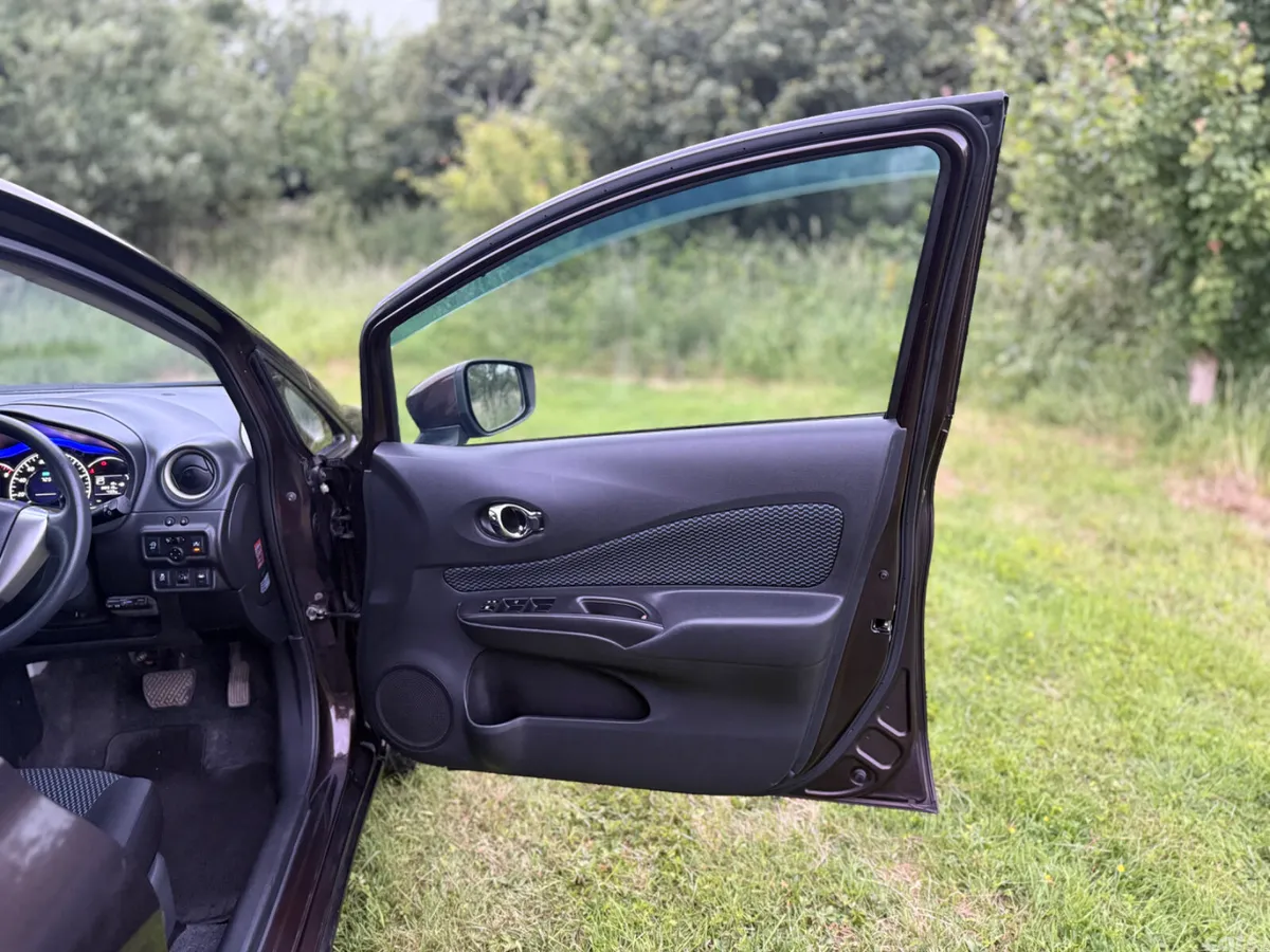 Nissan Note MPV, Petrol, 2015, Brown