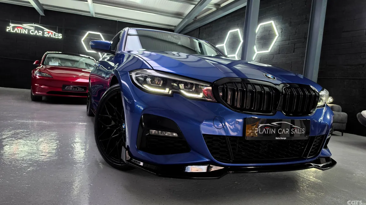 BMW 3-Series Saloon, Petrol Plug-in Hybrid, 2020, Blue