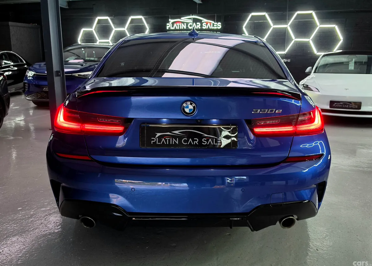 BMW 3-Series Saloon, Petrol Plug-in Hybrid, 2020, Blue
