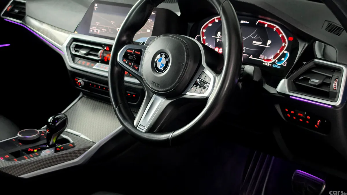 BMW 3-Series Saloon, Petrol Plug-in Hybrid, 2020, Blue