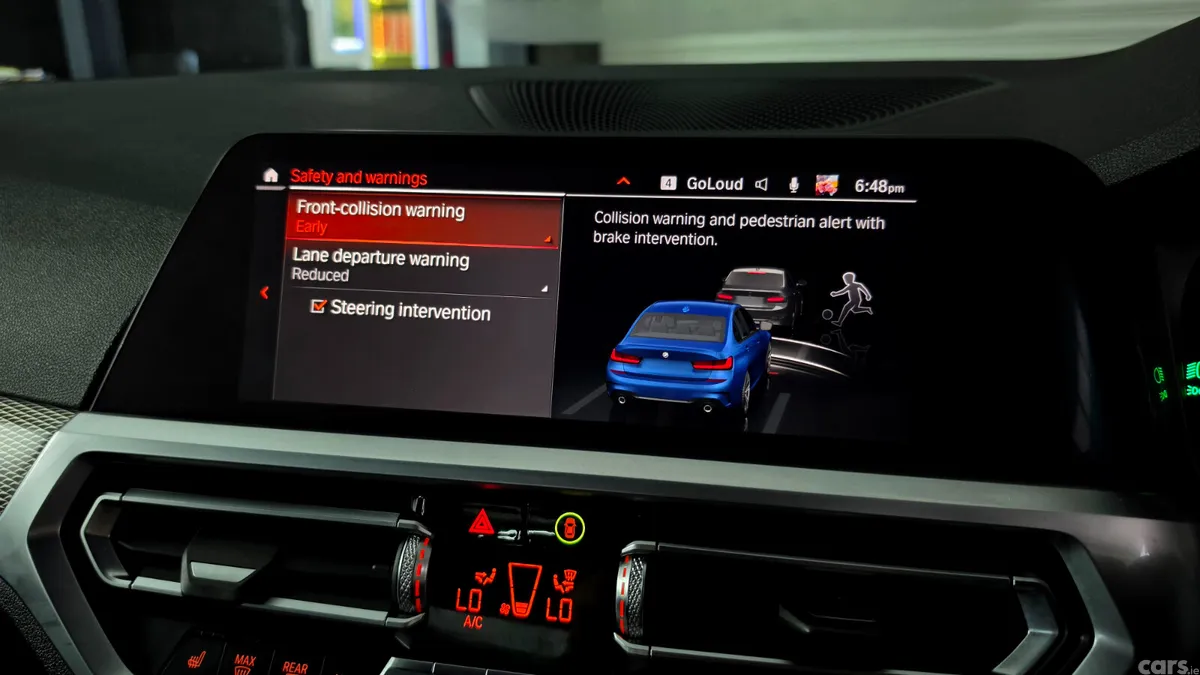 BMW 3-Series Saloon, Petrol Plug-in Hybrid, 2020, Blue