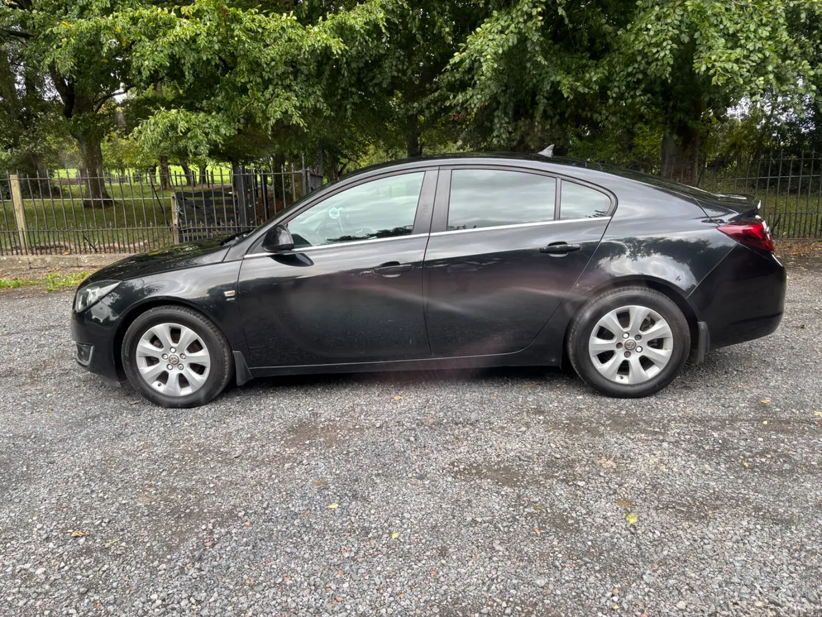 Opel Insignia Hatchback, Diesel, 2016, Black