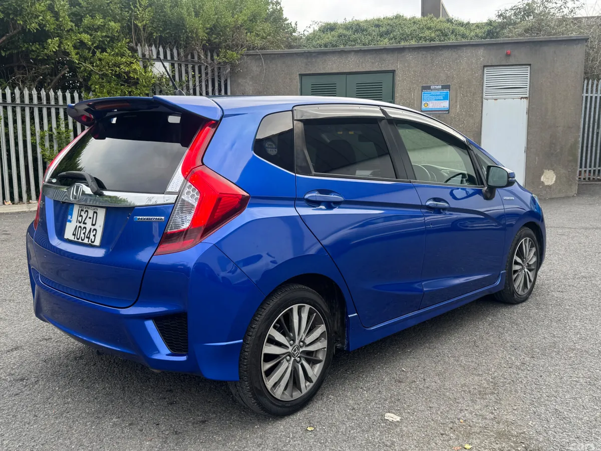 Honda Fit Hatchback, Petrol Hybrid, 2015, Blue