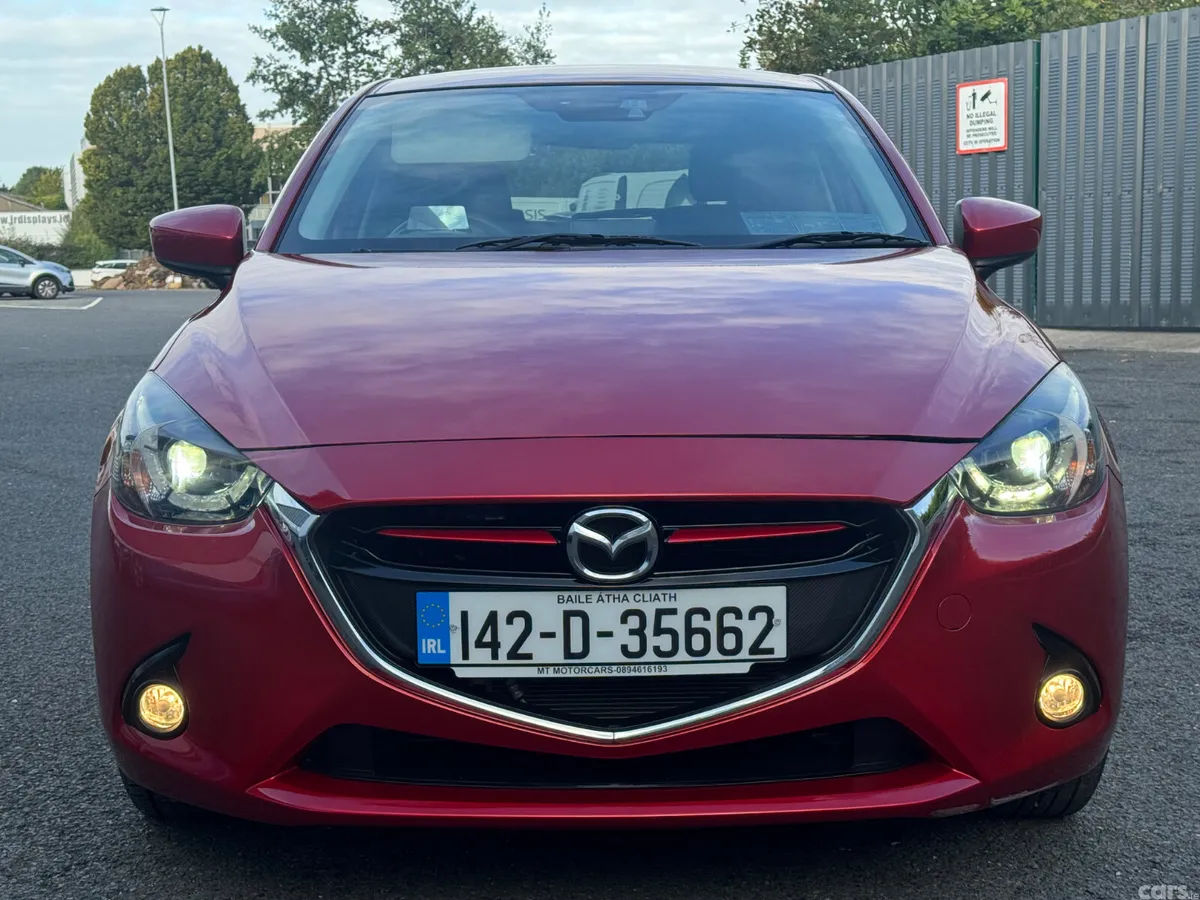Mazda Demio Hatchback, Diesel, 2014, Red