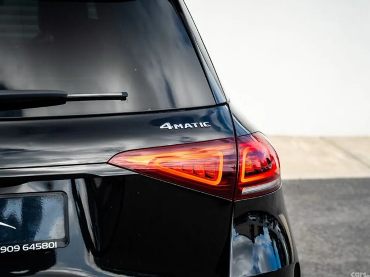 Mercedes-Benz GLE Estate, Diesel Plug-in Hybrid, 2022, Black