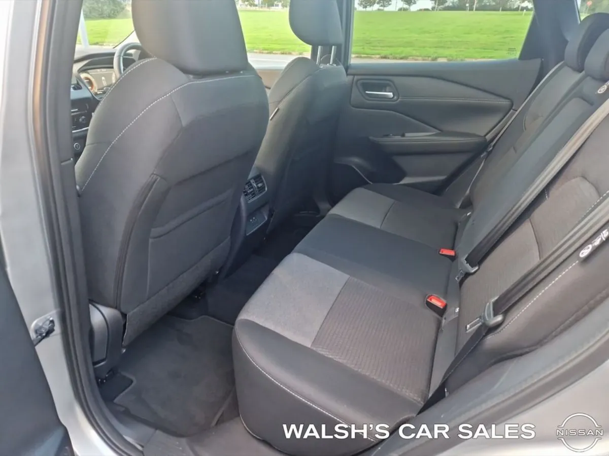 Nissan Qashqai SUV, Petrol, 2024, Silver