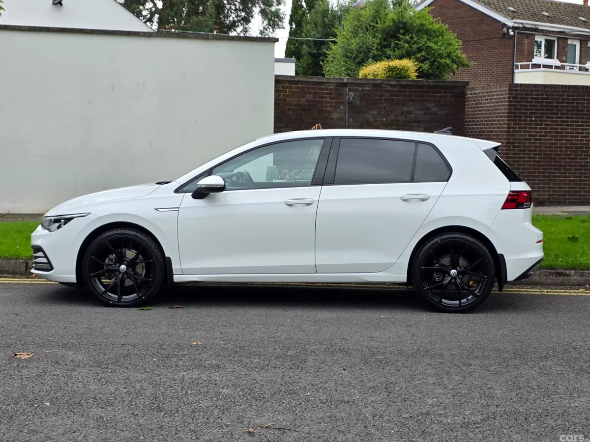 Volkswagen Golf Hatchback, Petrol, 2020, White