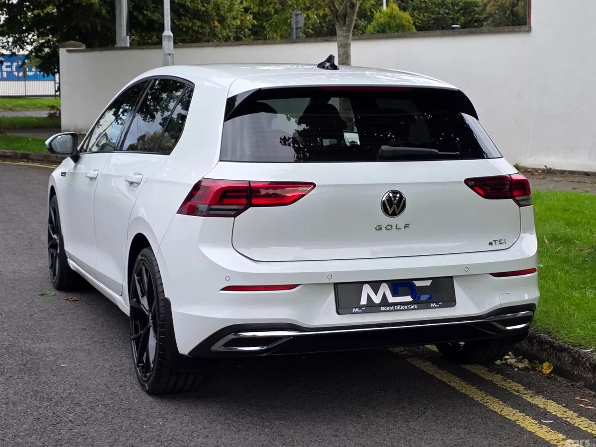 Volkswagen Golf Hatchback, Petrol, 2020, White