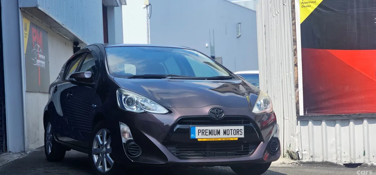 Toyota Aqua Hatchback, Petrol Hybrid, 2015, Brown